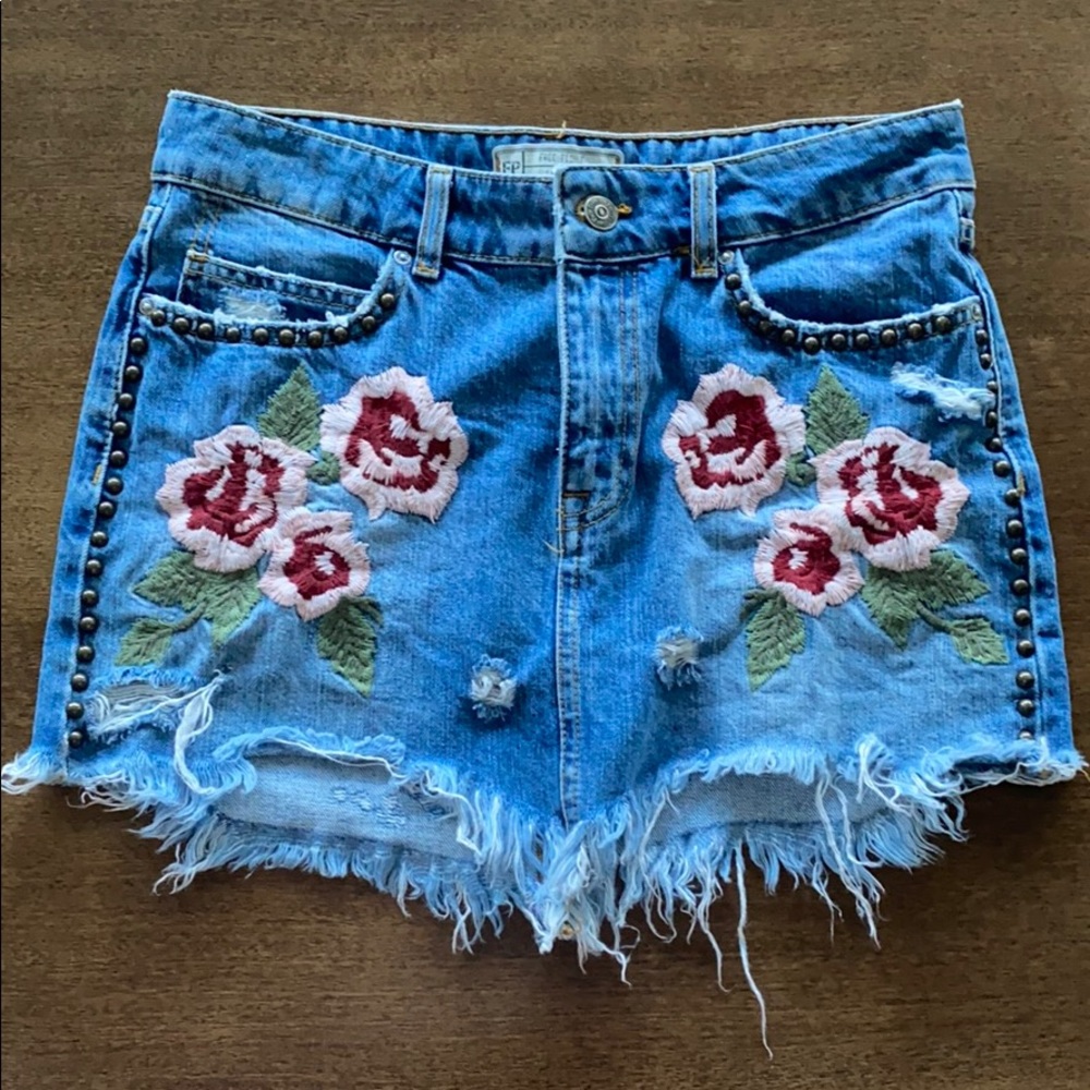 free people floral jean skirt!